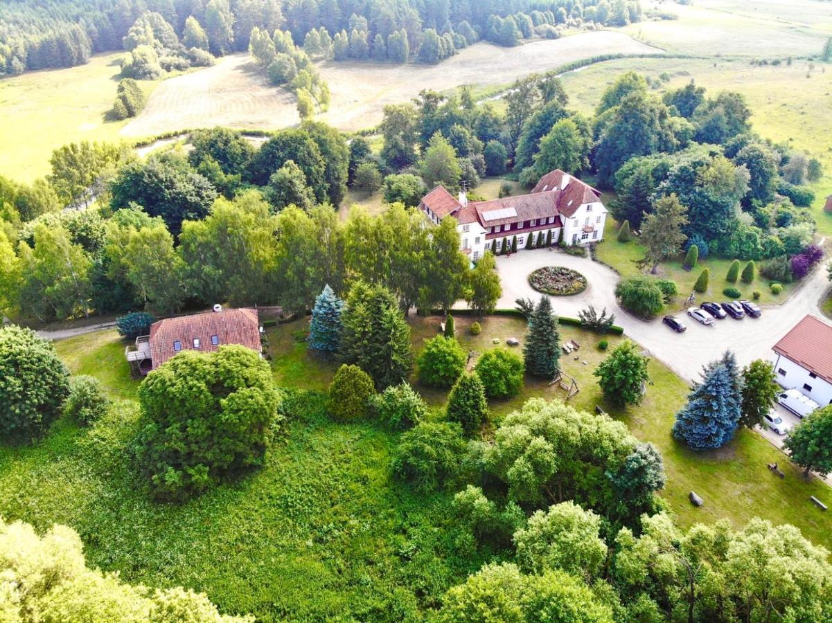 Palac Wojciechy Exterior photo